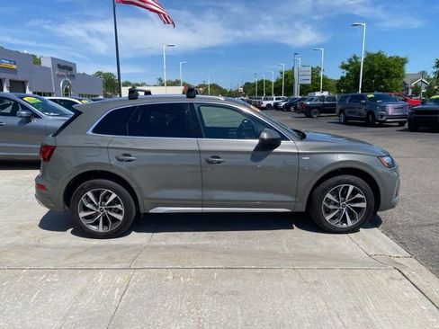 Used 2024 Audi Q5 2.0T Premium Plus AWD/4WD image 2
