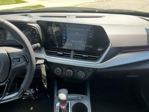 New 2026 Chevrolet Trax RS w/ Driver Confidence Package FWD image 24