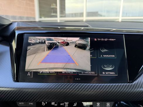 Used 2022 Audi e-tron GT Premium Plus w/ Performance Package image 22