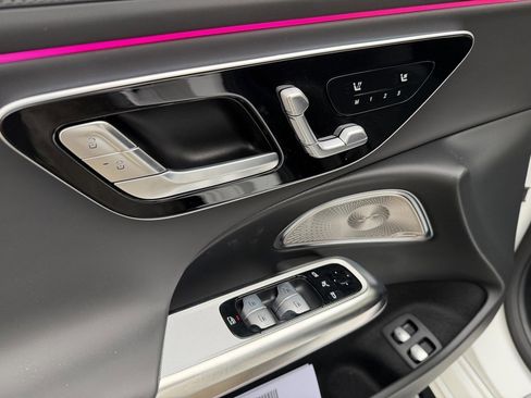 New 2026 Mercedes-Benz E 53 AMG e 4MATIC Sedan image 30