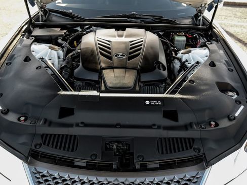 Used 2018 Lexus LC 500 Coupe w/ Touring Package RWD image 51