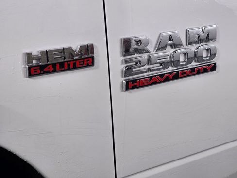 Used 2015 RAM 2500 ST w/ SXT Appearance Group image 13