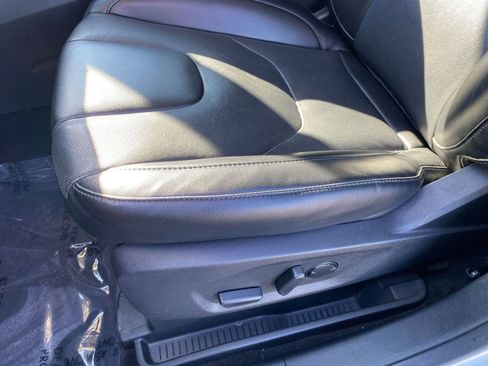 Used 2022 Ford Edge Titanium w/ Equipment Group 301A image 23