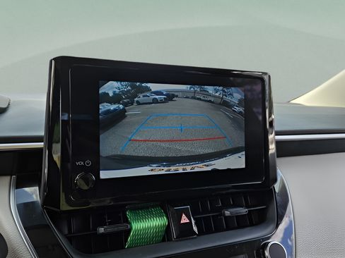 Certified 2024 Toyota Corolla LE FWD image 18