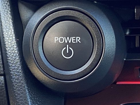 Certified 2025 Toyota Prius Plug-In Hybrid image 24