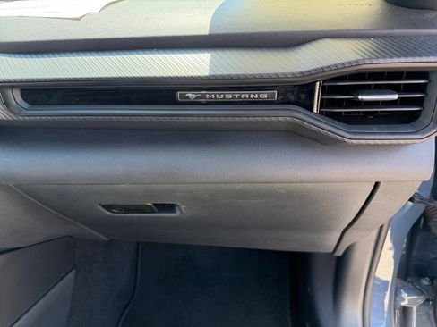 Used 2024 Ford Mustang Coupe RWD image 31