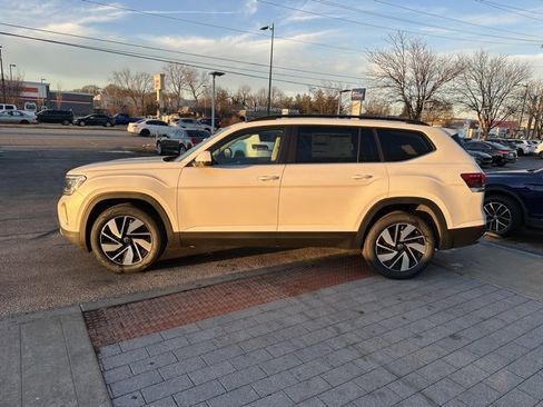 New 2026 Volkswagen Atlas SE image 4