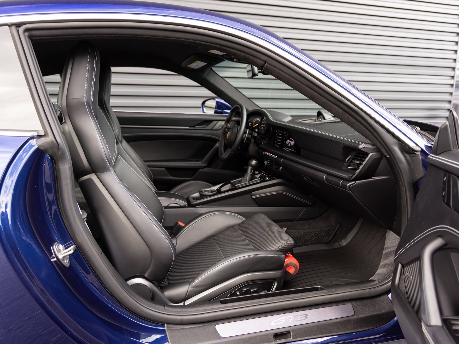 Certified 2022 Porsche 911 GT3 RWD image 30