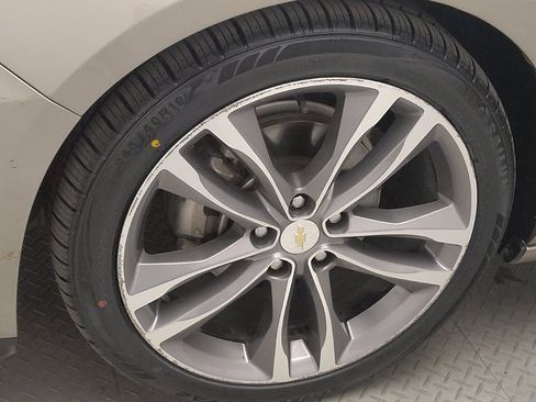 Used 2022 Chevrolet Malibu LT image 31