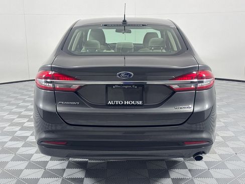 Used 2018 Ford Fusion S image 6