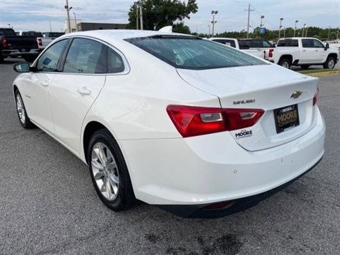 Used 2024 Chevrolet Malibu LT FWD image 5