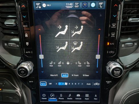 Used 2022 RAM 2500 Limited image 24