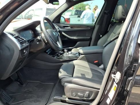 Used 2024 BMW X3 sDrive30i w/ Convenience Package RWD image 21