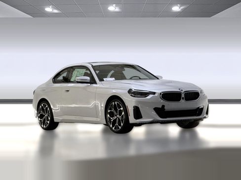 New 2026 BMW 230i xDrive Coupe w/ Convenience Package image 6