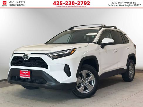 Certified 2025 Toyota RAV4 XLE w/ Convenience Package AWD/4WD image 1