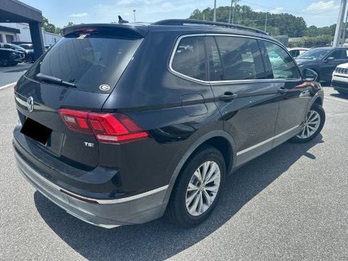 Used 2018 Volkswagen Tiguan SE FWD image 6