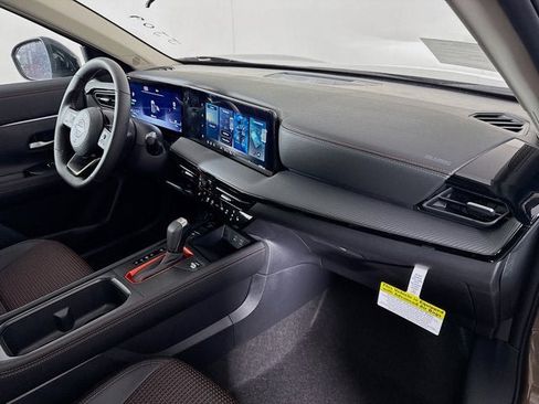 New 2026 Nissan Kicks SR w/ SR Premium Package image 25