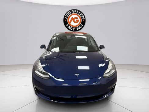 Used 2018 Tesla Model 3 Long Range image 2