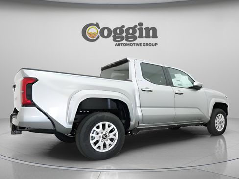 New 2026 Toyota Tacoma SR5 AWD/4WD image 19