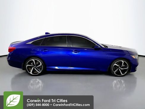 Used 2018 Honda Accord Sport image 18