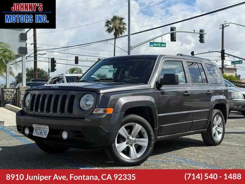 Used 2016 Jeep Patriot Latitude FWD image 1