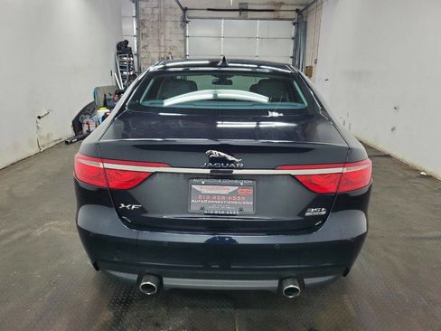 Used 2016 Jaguar XF Premium image 6