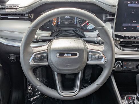 Used 2025 Jeep Compass Limited AWD/4WD image 22