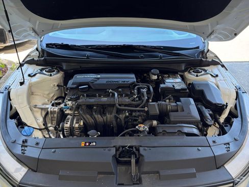 Used 2026 Kia K4 FWD image 32