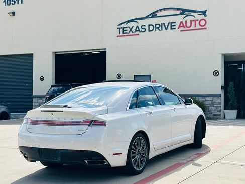 Used 2014 Lincoln MKZ Hybrid FWD image 11