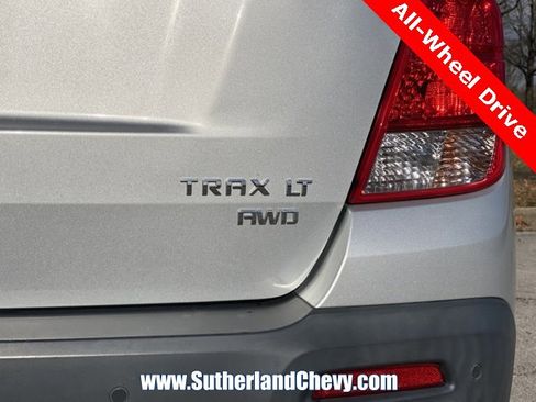 Used 2016 Chevrolet Trax LT w/ LT Convenience Package image 11