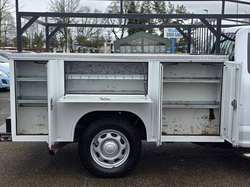 Used 2016 Ford F150 XL w/ Equipment Group 101A Mid image 3