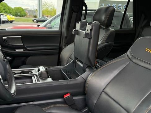 Certified 2025 Ford Expedition Tremor AWD/4WD image 39