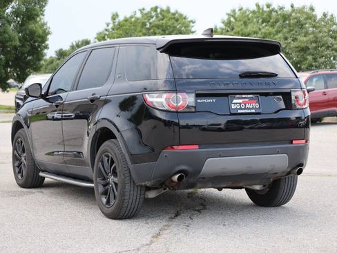 Used 2017 Land Rover Discovery Sport SE AWD/4WD image 11