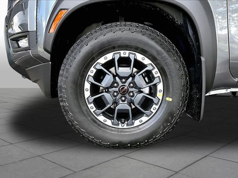 New 2026 Nissan Frontier Pro-X RWD image 11
