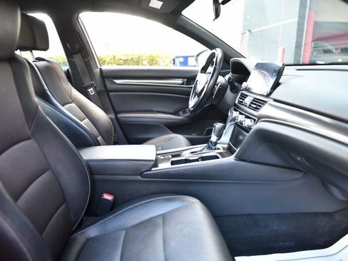 Used 2020 Honda Accord Sport image 16