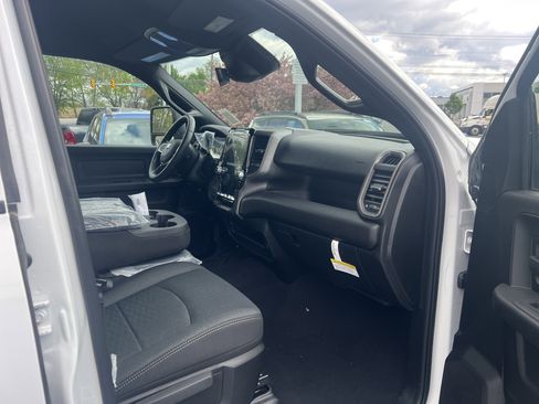 New 2026 RAM 2500 Tradesman AWD/4WD image 13