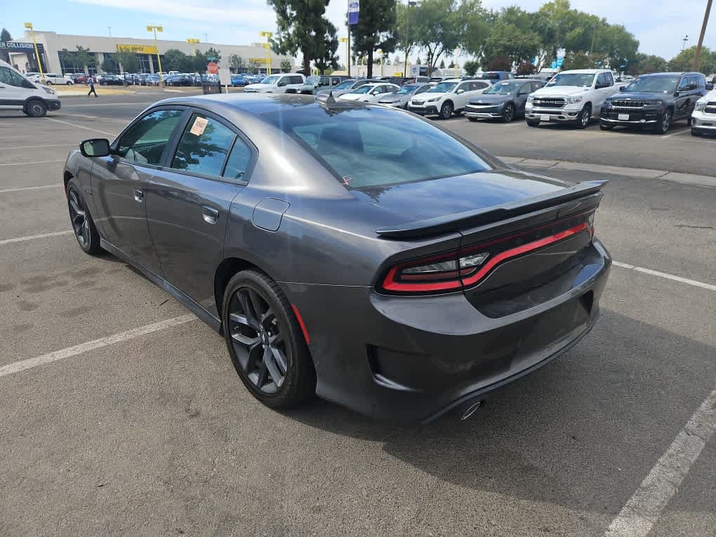 Used 2022 Dodge Charger R/T w/ Plus Group RWD image 5