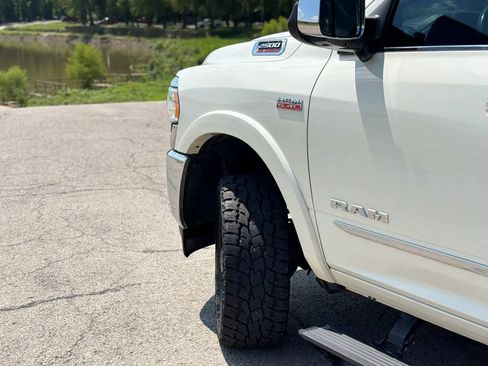 Used 2019 RAM 2500 Limited AWD/4WD image 20