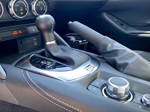 New 2026 MAZDA MX-5 Miata RF Grand Touring RWD image 7