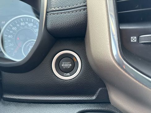 Used 2022 RAM 1500 Laramie image 32