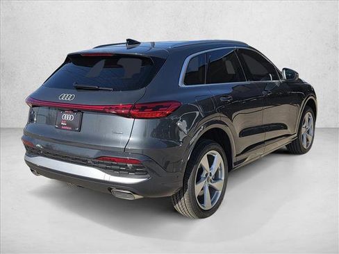New 2025 Audi Q5 Premium Plus image 5