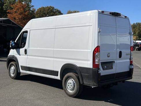 New 2026 RAM ProMaster 2500 w/ Convenience Group FWD image 11