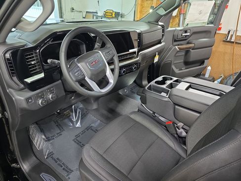 New 2026 GMC Sierra 3500 SLE AWD/4WD image 12