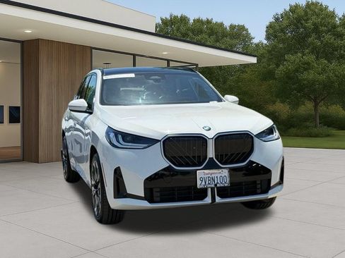 Used 2025 BMW X3 xDrive30 w/ Premium Package AWD/4WD image 5