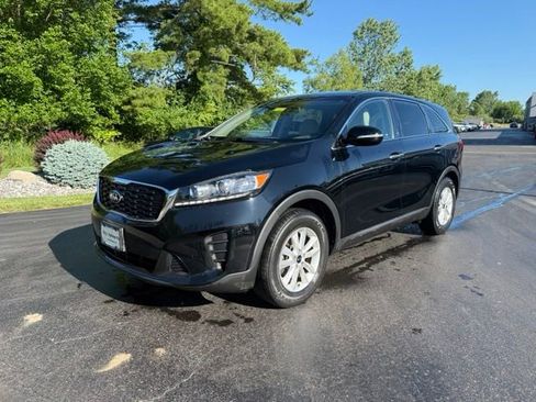 Used 2019 Kia Sorento FWD image 1
