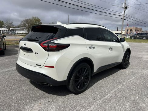 Used 2022 Nissan Murano SV w/ SV Midnight Edition Package image 6