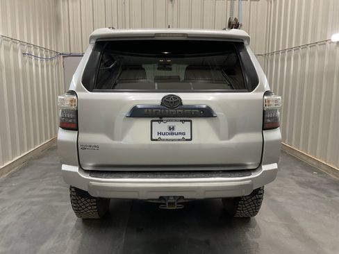 Used 2019 Toyota 4Runner TRD Off-Road image 21