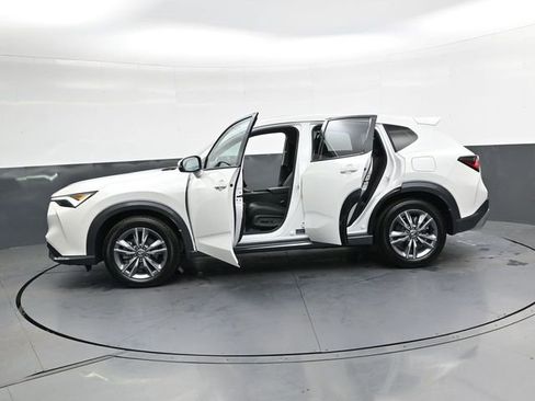 Certified 2025 Acura ADX FWD image 42
