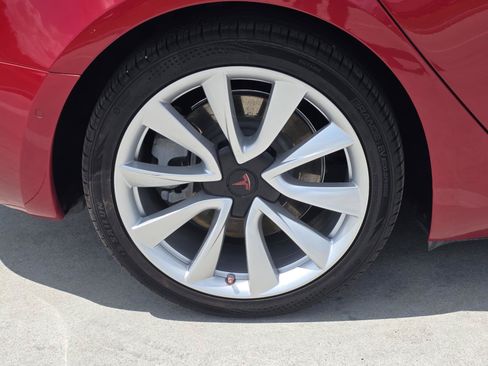 Used 2019 Tesla Model 3 Long Range AWD/4WD image 8