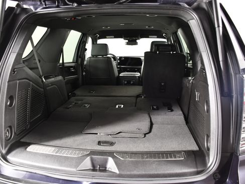 Used 2025 Chevrolet Tahoe Z71 AWD/4WD image 52